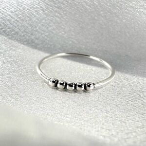 925 Sterling Silver Bead Ring w/ polishing cloth Size 7.75 NEW